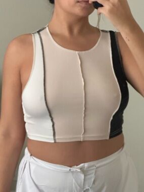 Color block crop tank